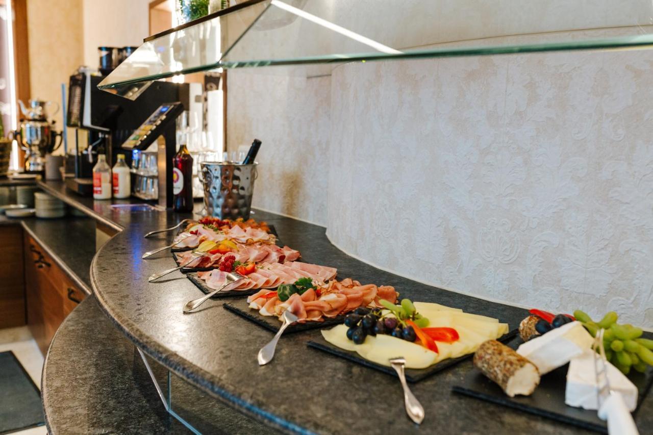 Tinschert Hotel-Restaurant-Partyservice Schwertberg المظهر الخارجي الصورة